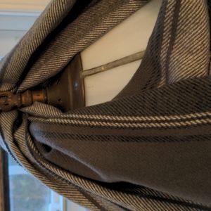 Men's cashmere scarf never worn